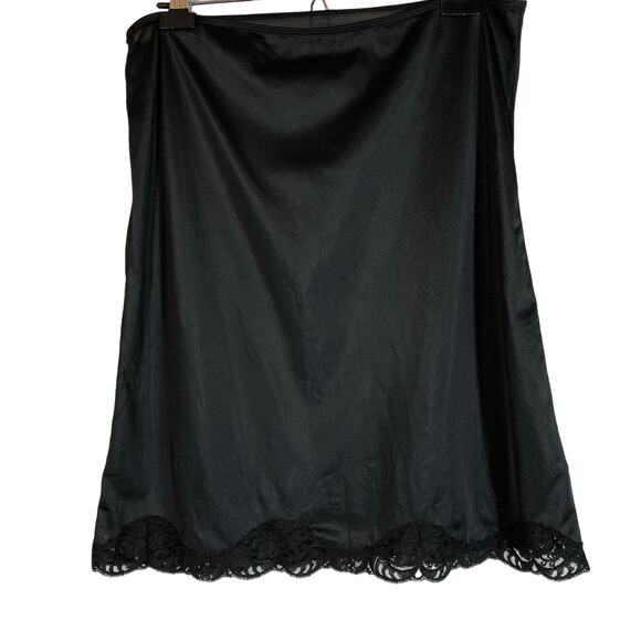 1970s Black Half-Slip with Lace Trim, Large, Gaymode JC Penney Vintage - Picture 6 of 9